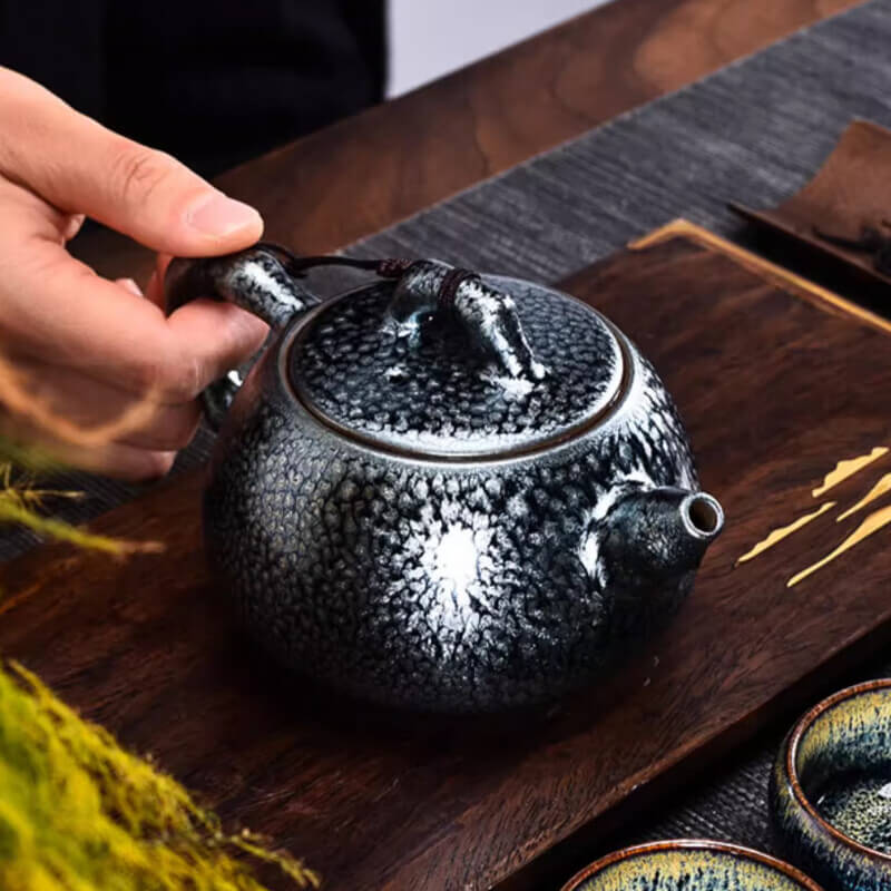 Tenmoku Jianzhan Oil Spot Bamboo Joint Teapot